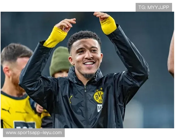 桑乔回归多特蒙德启示录：足球内容创作者如何突破深度与时效的困局？