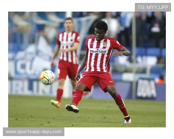 加纳中场托马斯·帕尔特最新动态曝光